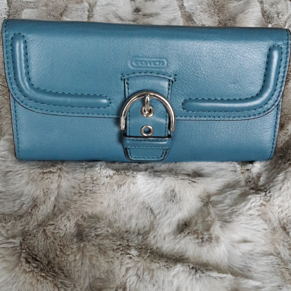 Coach Blue Leather Trifold Wallet , EUC